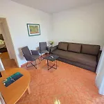 House And Apts. In 27322 Apartament Novi Vinodolski