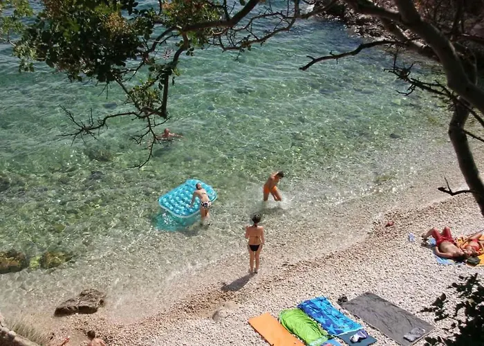 House And Apts. In 27322 * Novi Vinodolski